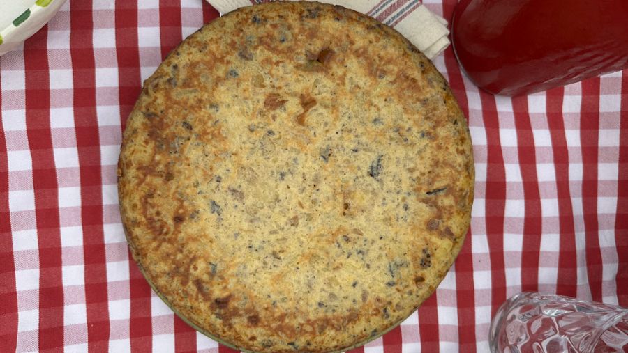 Receta de tortilla de patata con morcilla