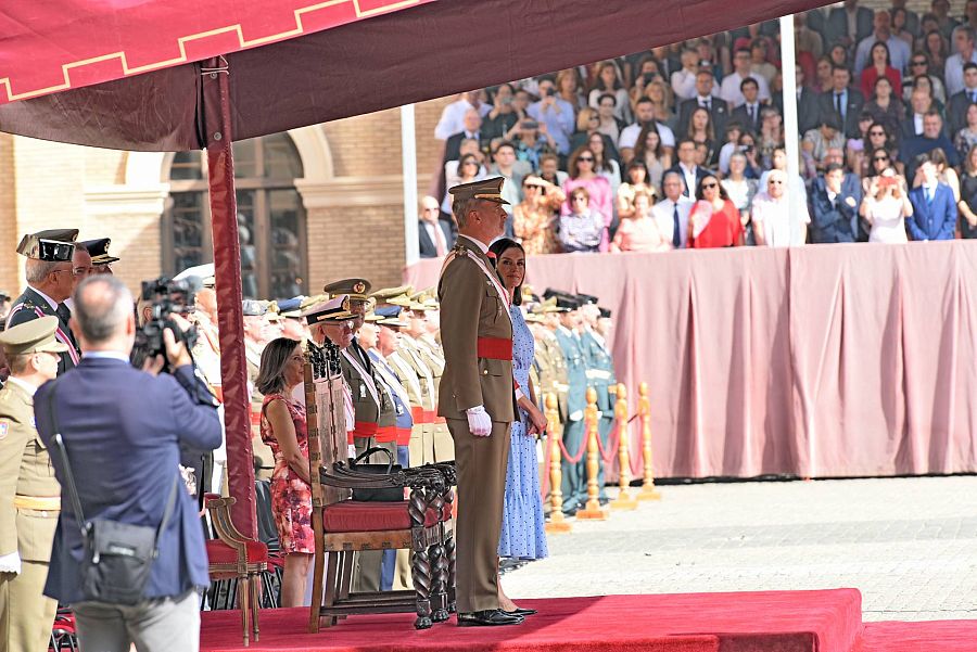 Los reyes Felipe y Letizia presiden el acto de jura de bandera de la princesa Leonor