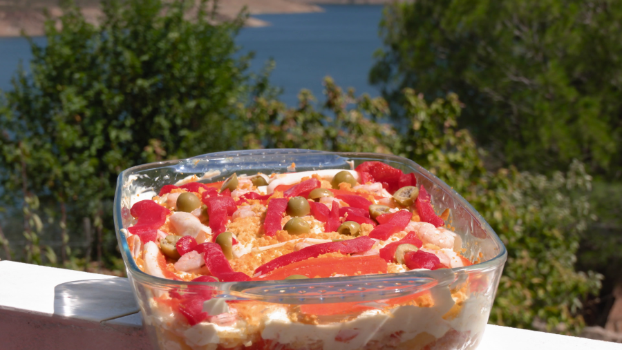 Decórala con tus ingredientes favoritos