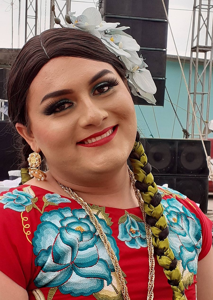 Primer plano de indígena zapoteca.