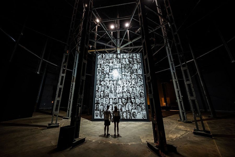 Monumento a la oscuridad (segunda fase) (Miguel G Morales)