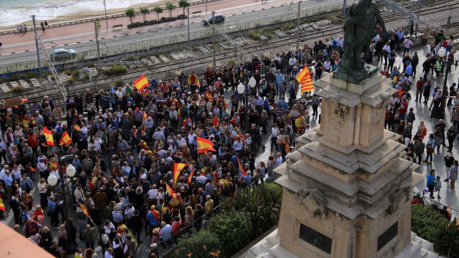 700 persones s'han aplegat al balcó del Mediterrani, a Tarragona | ACN