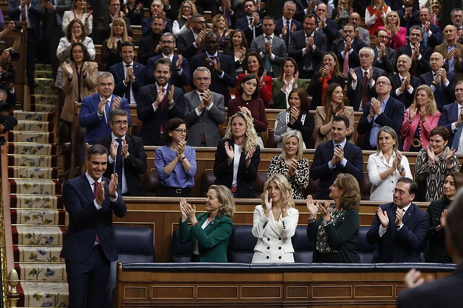 Debate de investidura: el secretario general del PSOE, aplaudido en el Congreso