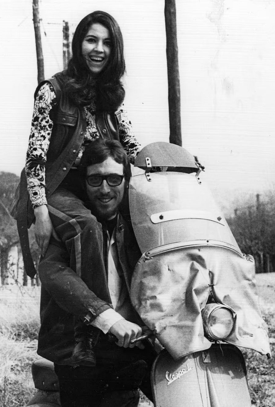 Conchita tenía dos años más que Eugenio