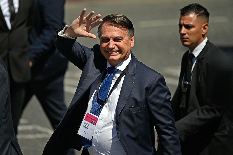 El expresidente de Brasil Jair Bolsonaro, en la toma de posesión de Milei