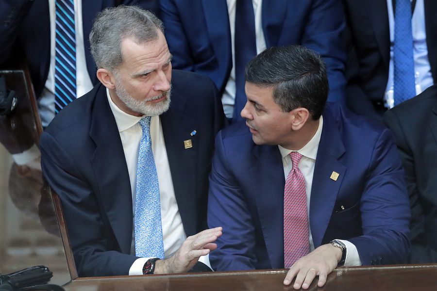 Toma de posesión de Milei: Felipe VI habla con Santiago Peña