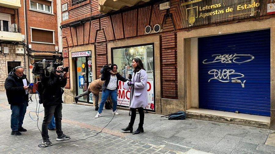 Lotería de Navidad 2023, mejores imágenes: administración cerrada en Teruel