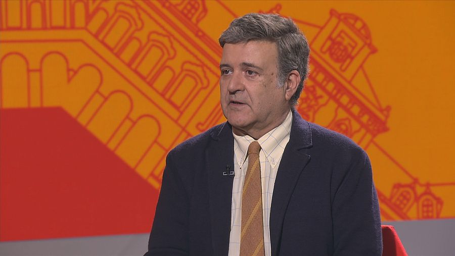 Alfons López Tena durant l'entrevista a 'Aquí parlem'