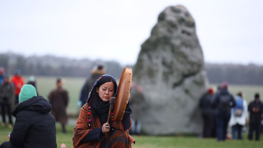 Comienzo del invierno 2023 en Stonehenge