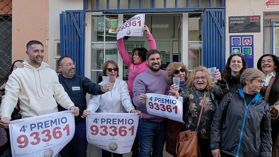 Lotería de Navidad 2023, mejores imágenes: cuarto premio en Alginet