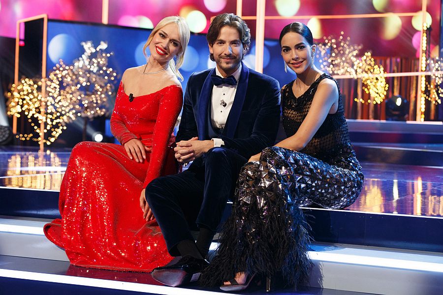 Patricia Conde, Carlos Torres y Rocío Muñoz, presentadores de '¡Feliz 2024!'