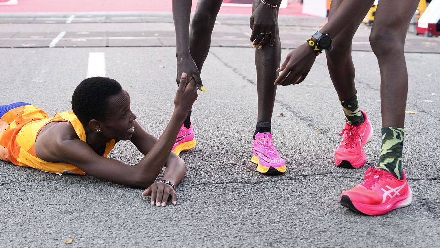 Beatrice Chebet bate en Barcelona el récord del mundo femenino de los 5km
