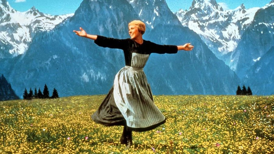 Julie Andrews bailando en 'Sonrisas y lágrimas'