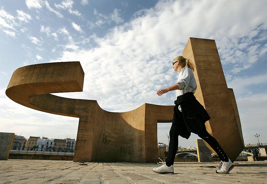 Monumento a la Tolerancia de Eduadro Chillida