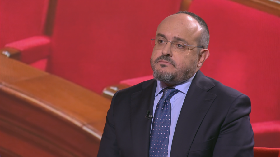 Alejandro Fernández durant la seva intervenció a 'Aquí parlem'