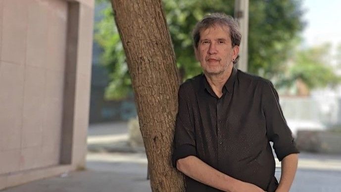Arriba a les llibreries la novel·la més breu de Joan-Lluís Lluís