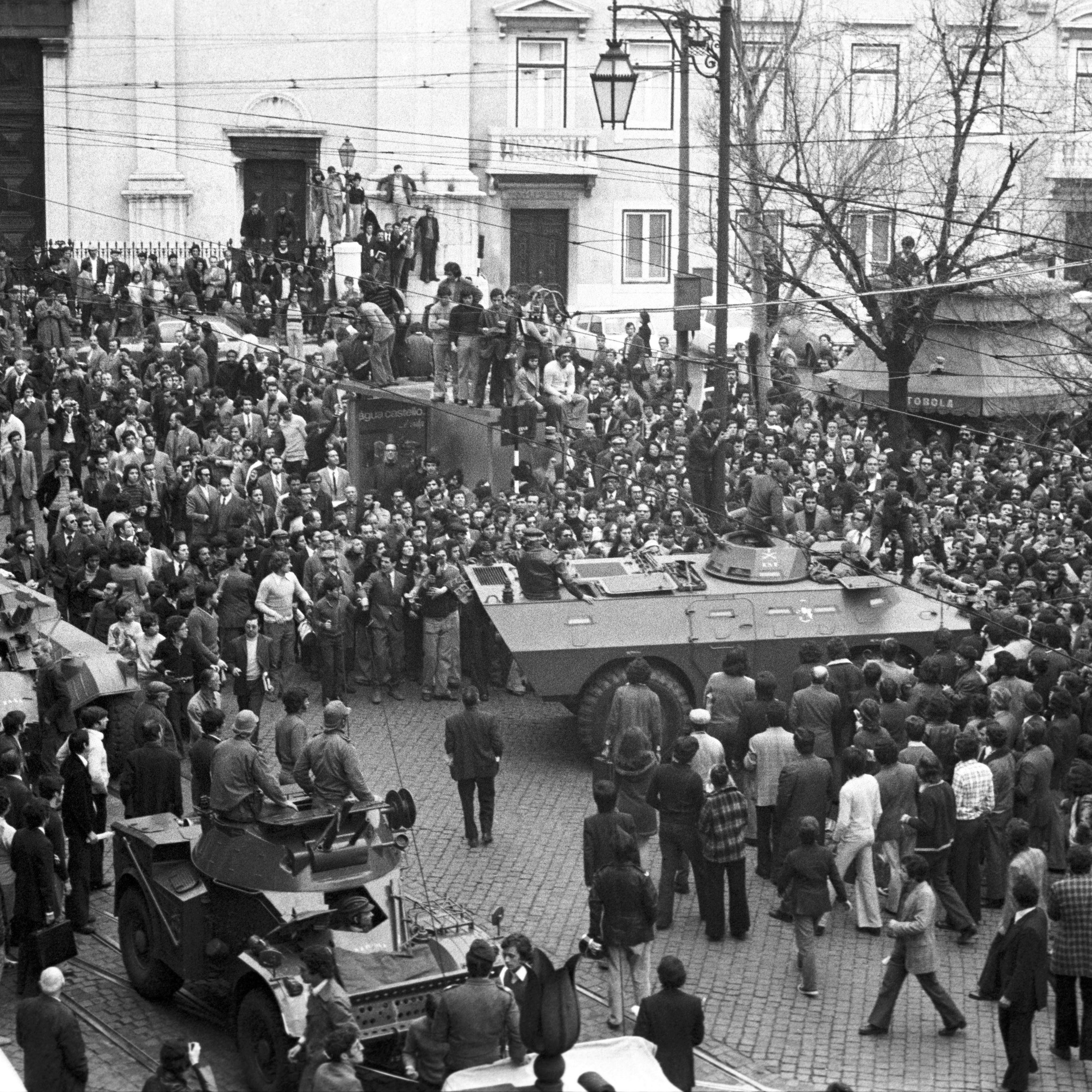 Canal Europa – Portugal celebra 50 años de su ‘Revolución de los claveles’ – 23/04/24