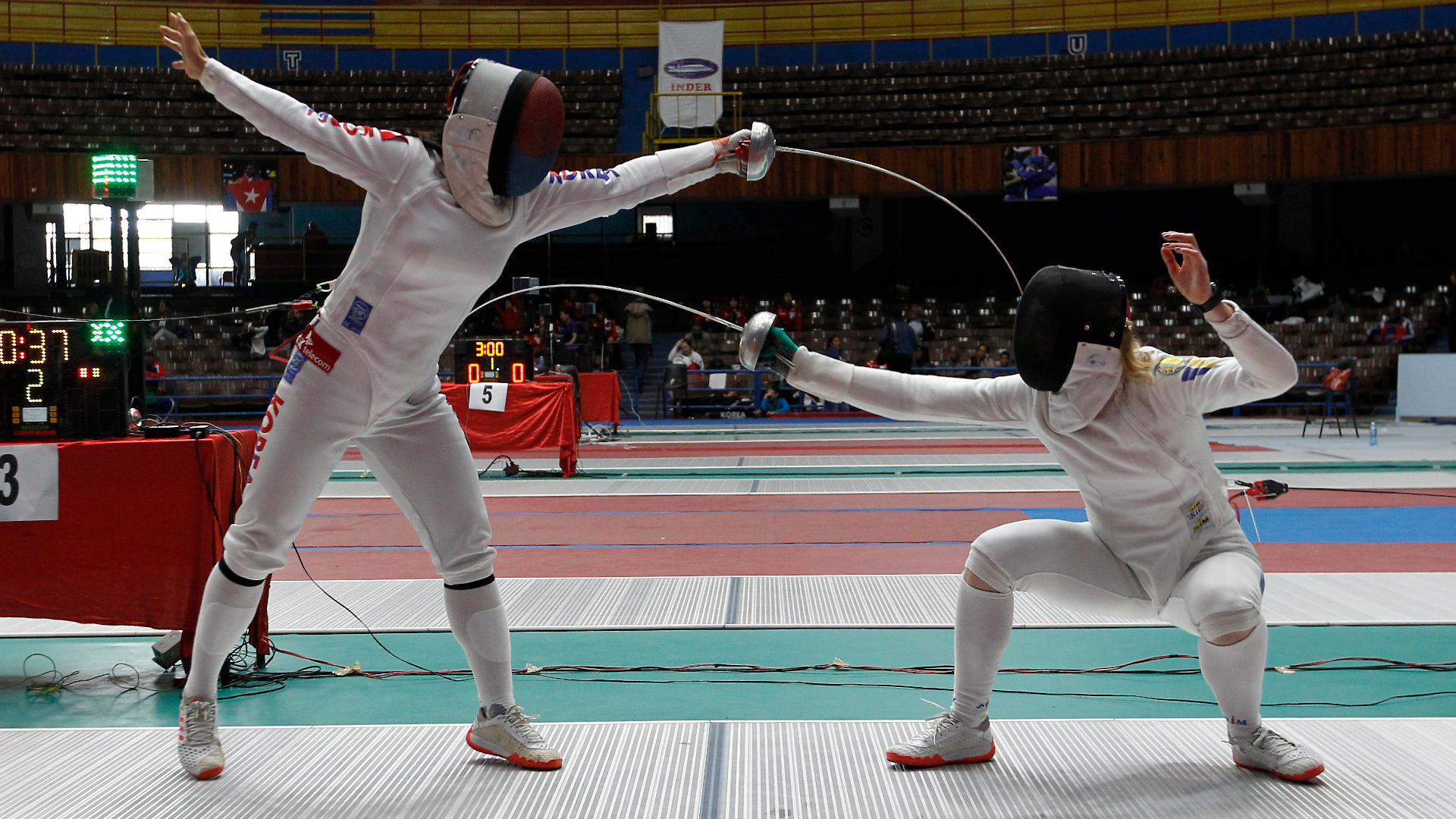 La esgrima, primer deporte en reintegrar a los deportistas rusos