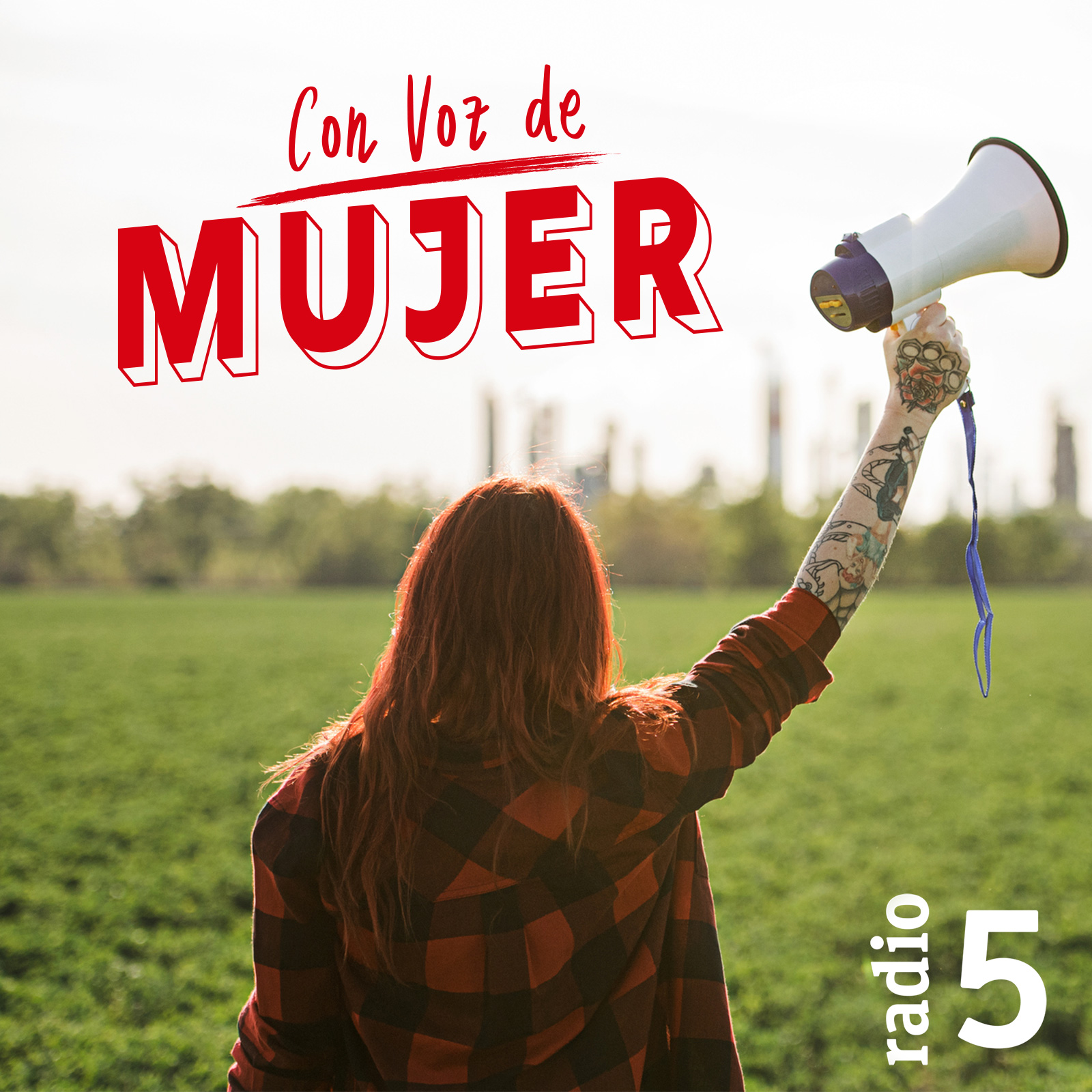 Con voz de mujer