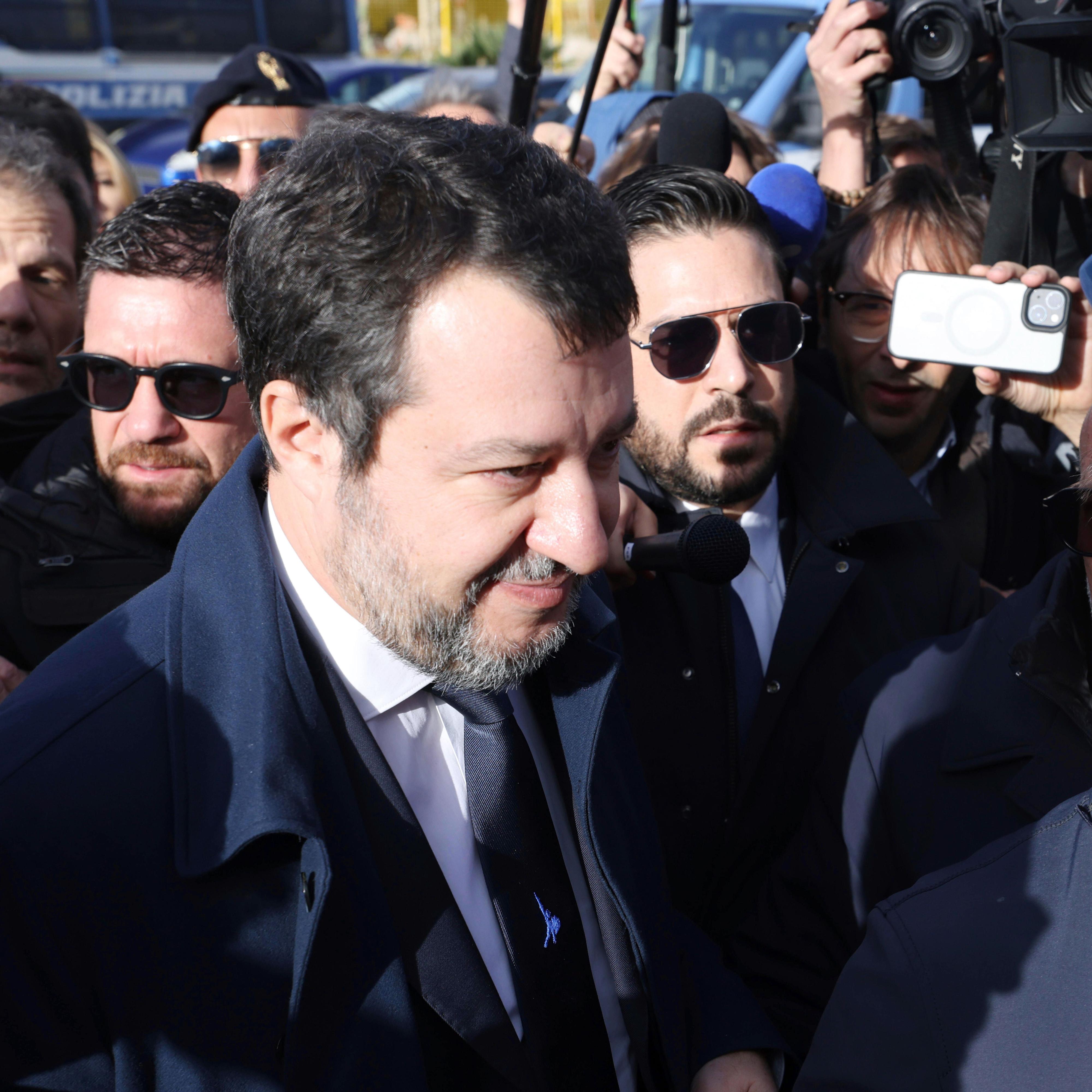 Crónica internacional –  Petición de 6 años de cárcel para Salvini por el caso Open Arms