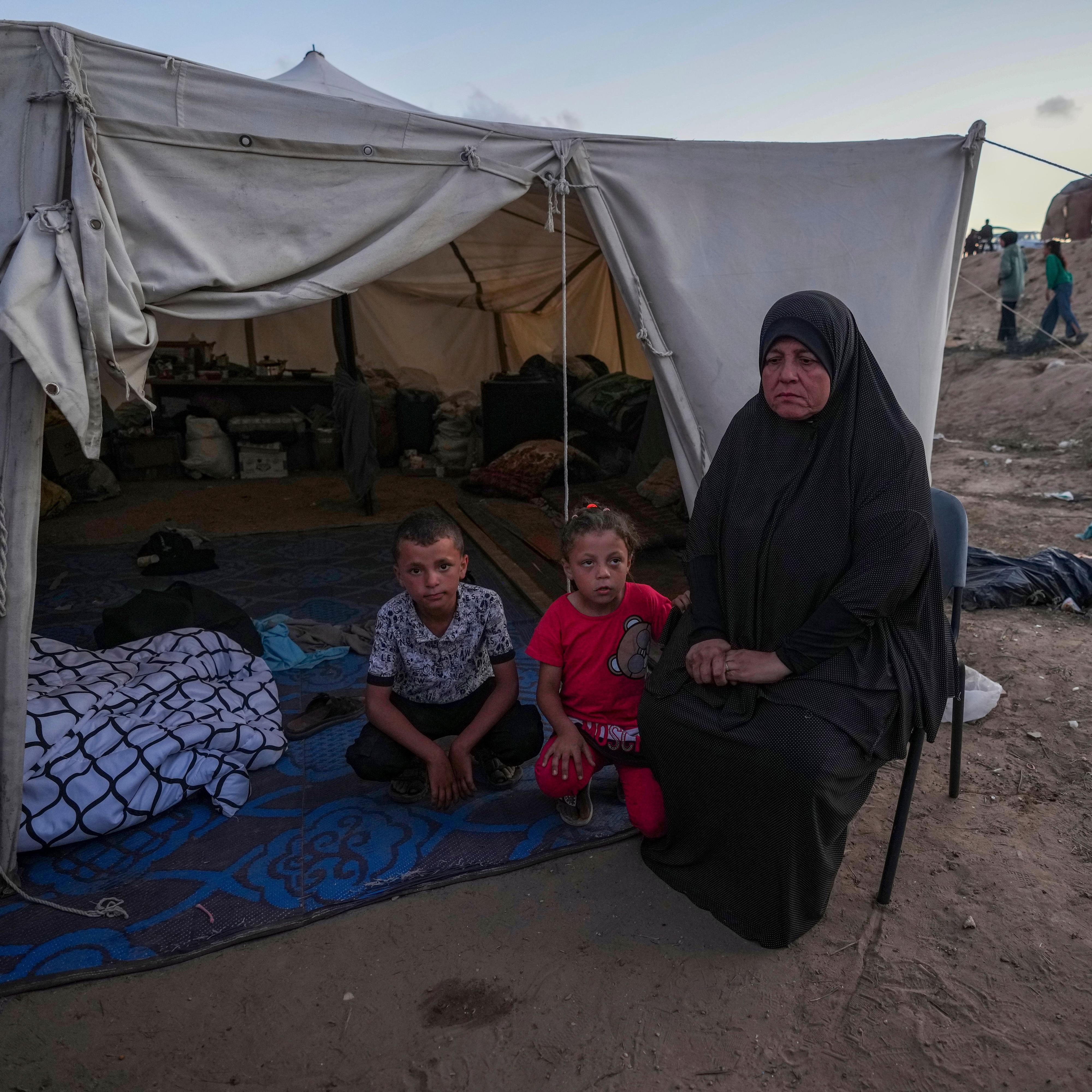 Crónica internacional – El veinte por ciento de la población gazatí, desplazada de nuevo