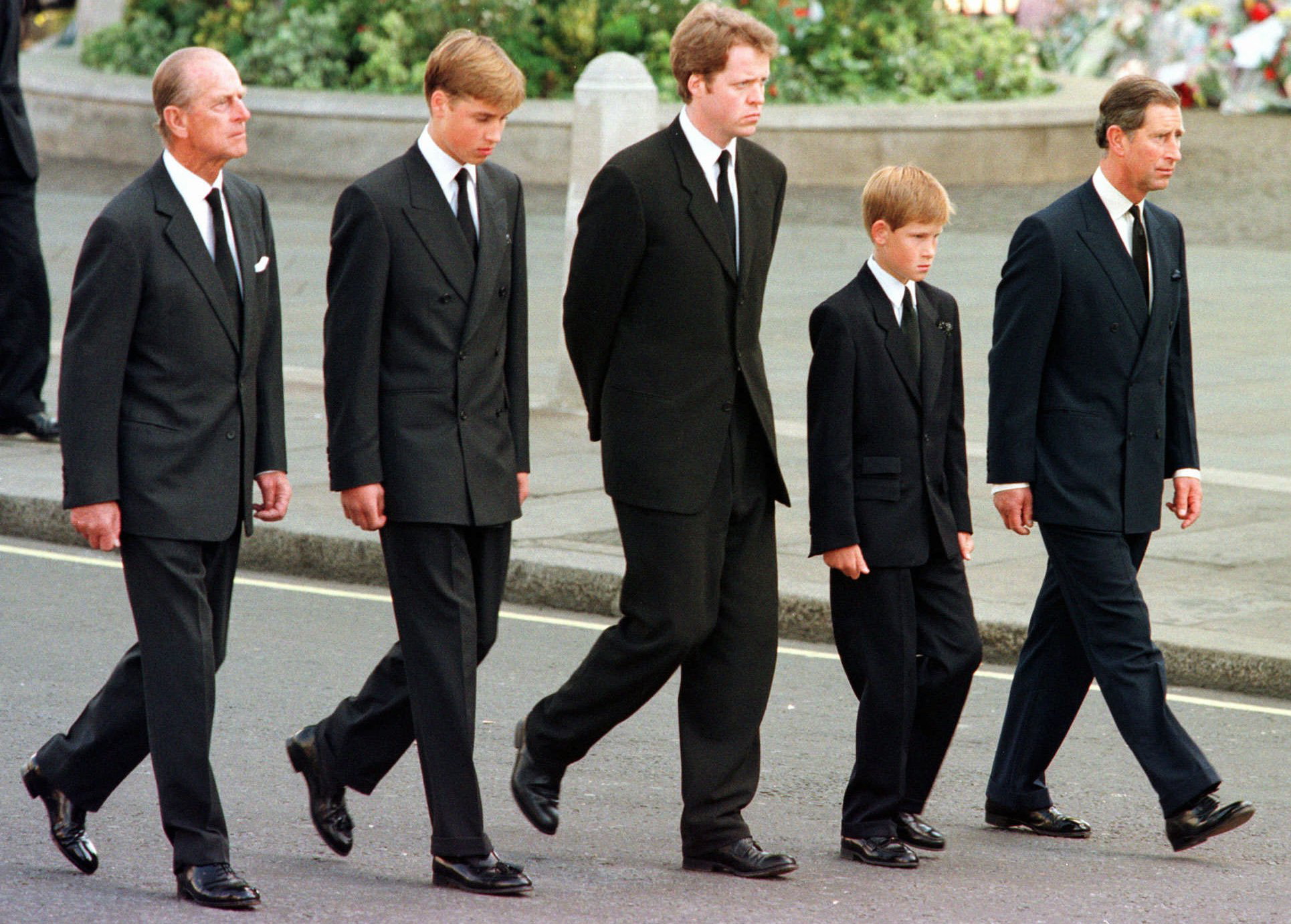 El funeral de Lady Di, muy diferente al del duque de Edimburgo