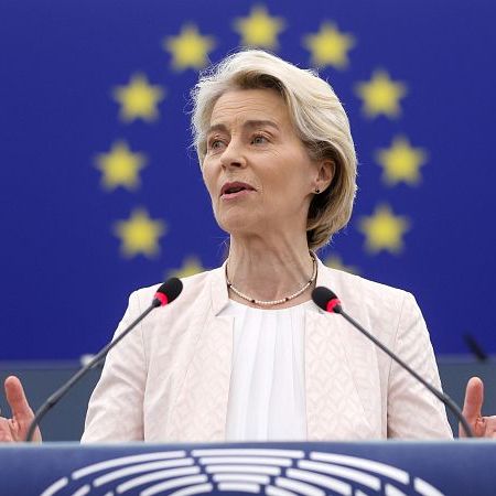 Europa abierta - La Comisión Von der Leyen 2 en el aire