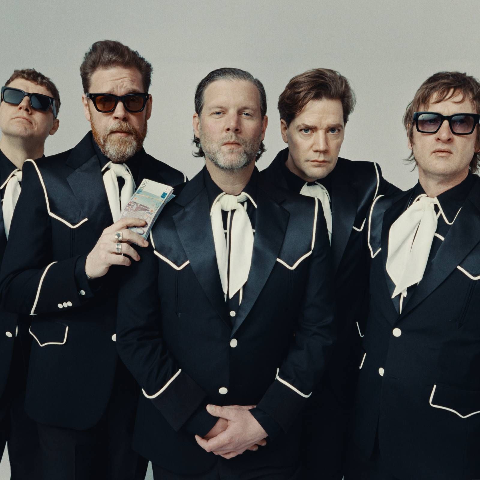 Bandeja de entrada - The Hives, Earl Sweatshirt... - 02/09/25