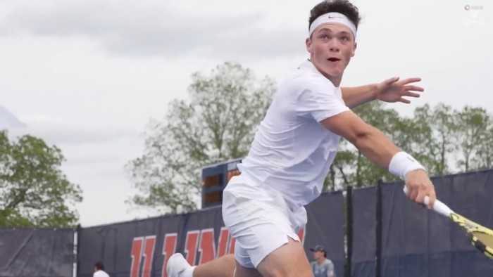 I&ntilde;aki Montes, campe&oacute;n universitario de tenis