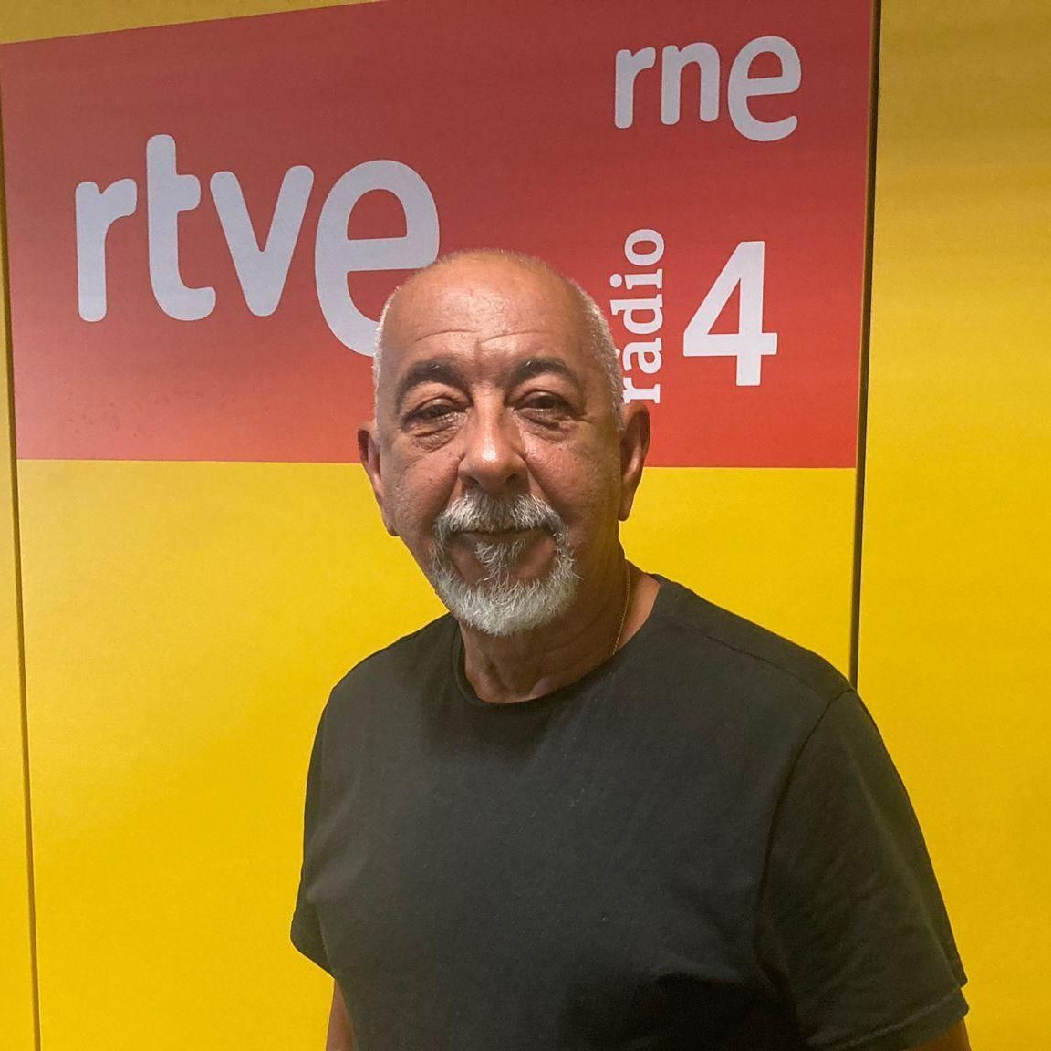No es un día cualquiera - Leonardo Padura: "El comunismo es para muchos una religión"