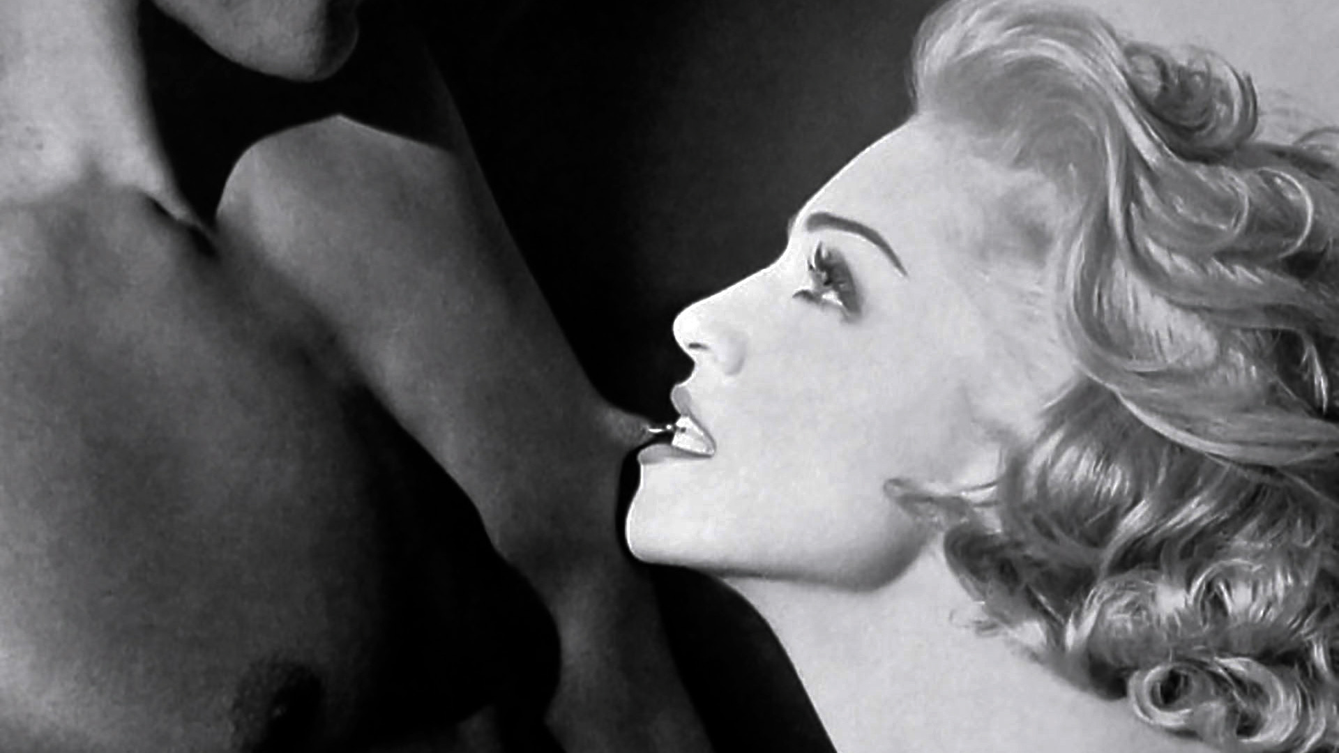 Madonna reedita SEX ¿Por qué es un libro tan escandaloso? foto