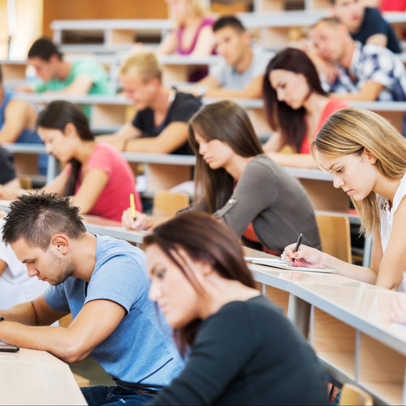 Más cerca – 300.000 estudiantes de Bachillerato se enfrentan a la PAU