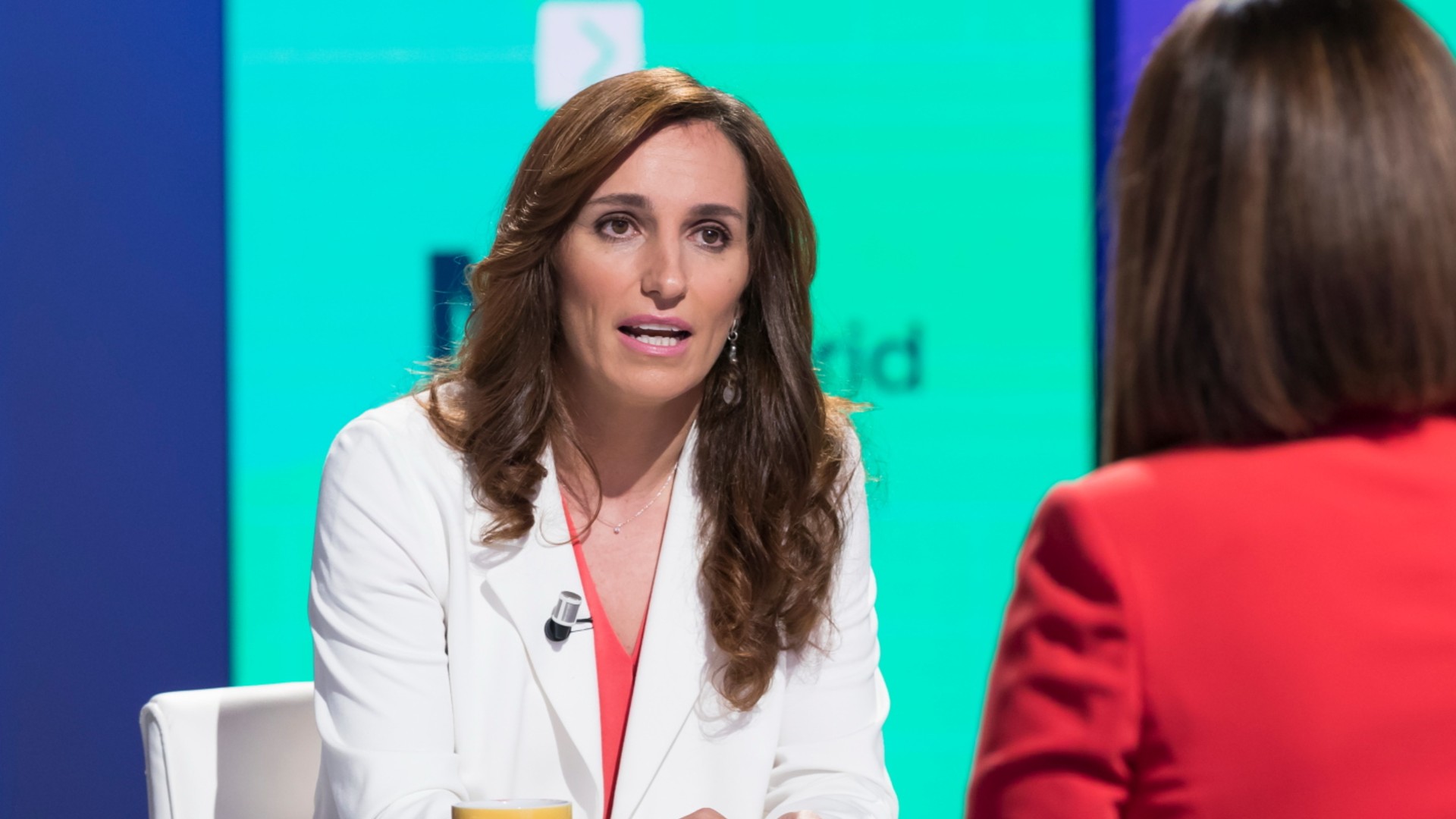 Mónica García Dice Que Se Entenderá Con Iglesias