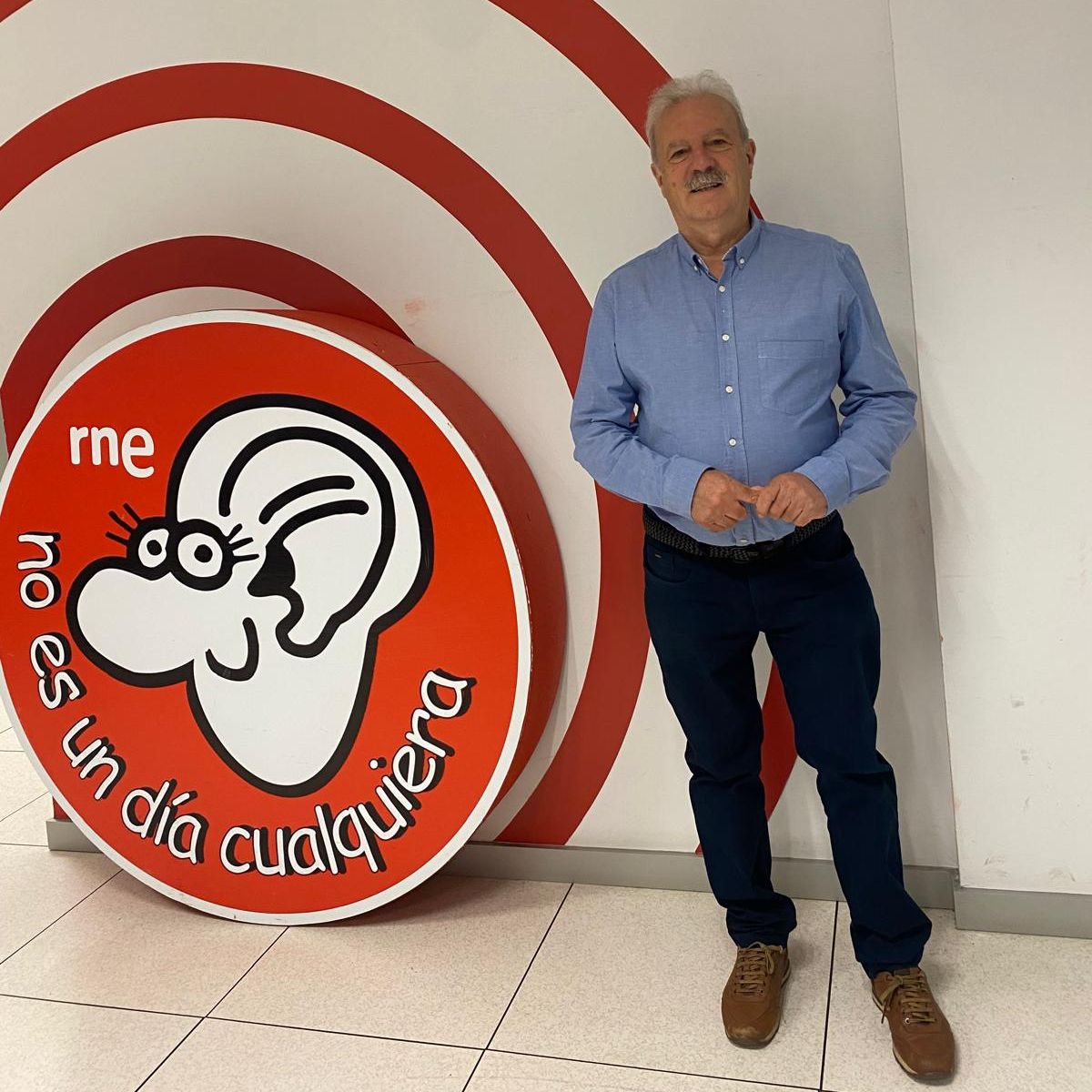 No es un día cualquiera - Comunica que algo queda - Manuel Campo Vidal