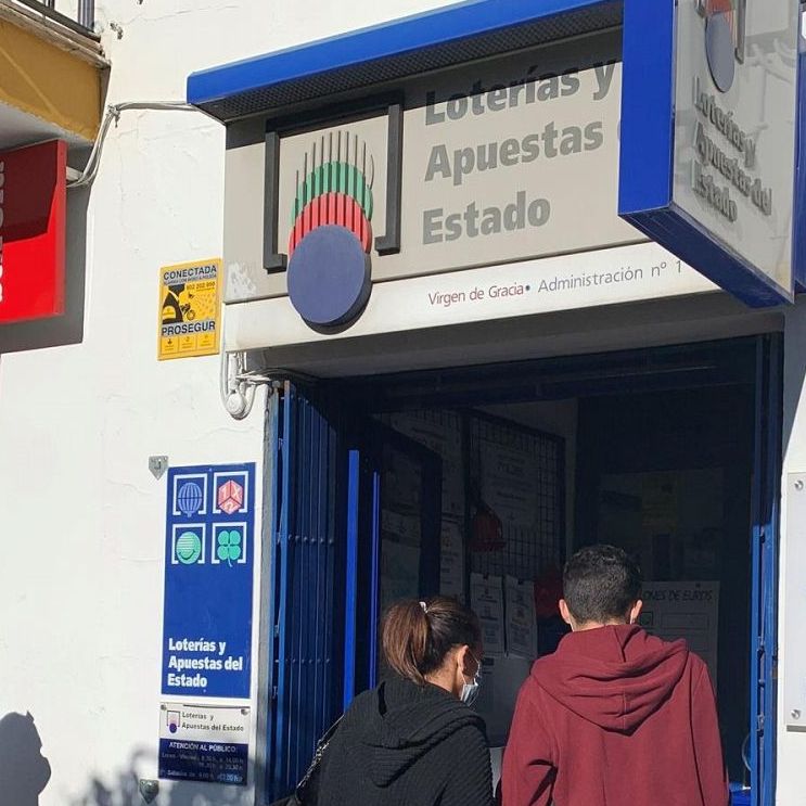 No es un día cualquiera - Hablamos con el dueño de La Rioja donde ha caído el gordo