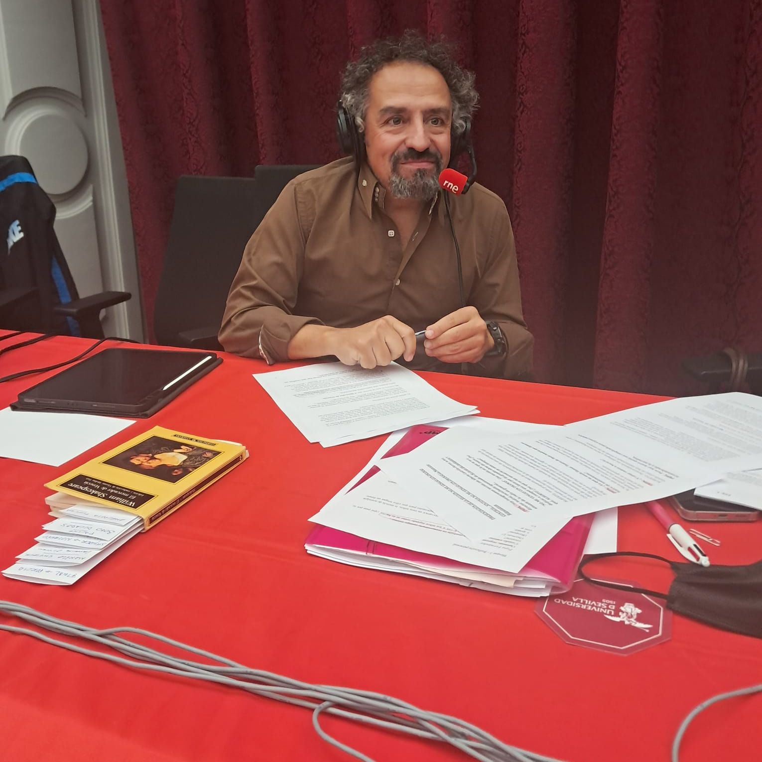 No es un día cualquiera - No me vengas con dramas - Alberto Castrillo Ferrer