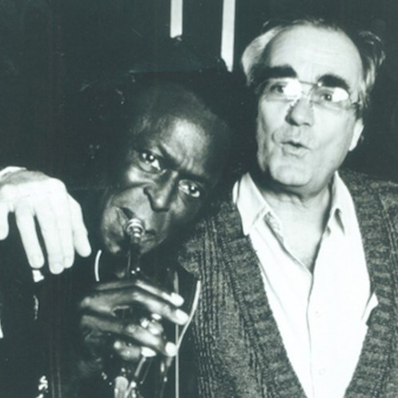 Cuando los elefantes sueñan con la música - Para Miles y Michel - 11/08/25