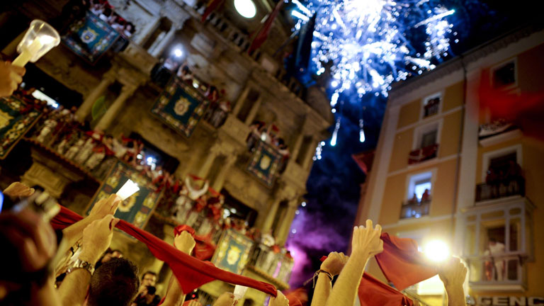 El 'Pobre de mí' clausura San Fermín 2012 - RTVE.es