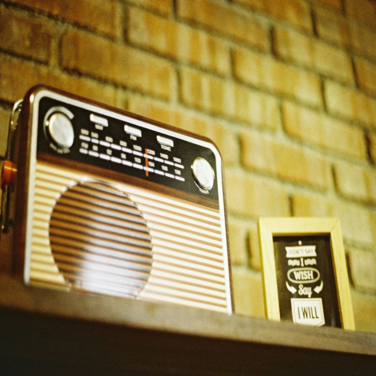 A lo loco y con patines - La radio al azar - 14/10/25