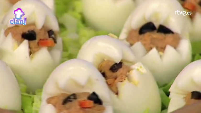 Receta Exprés - Alumbramiento de pollitos en huevos rellenos