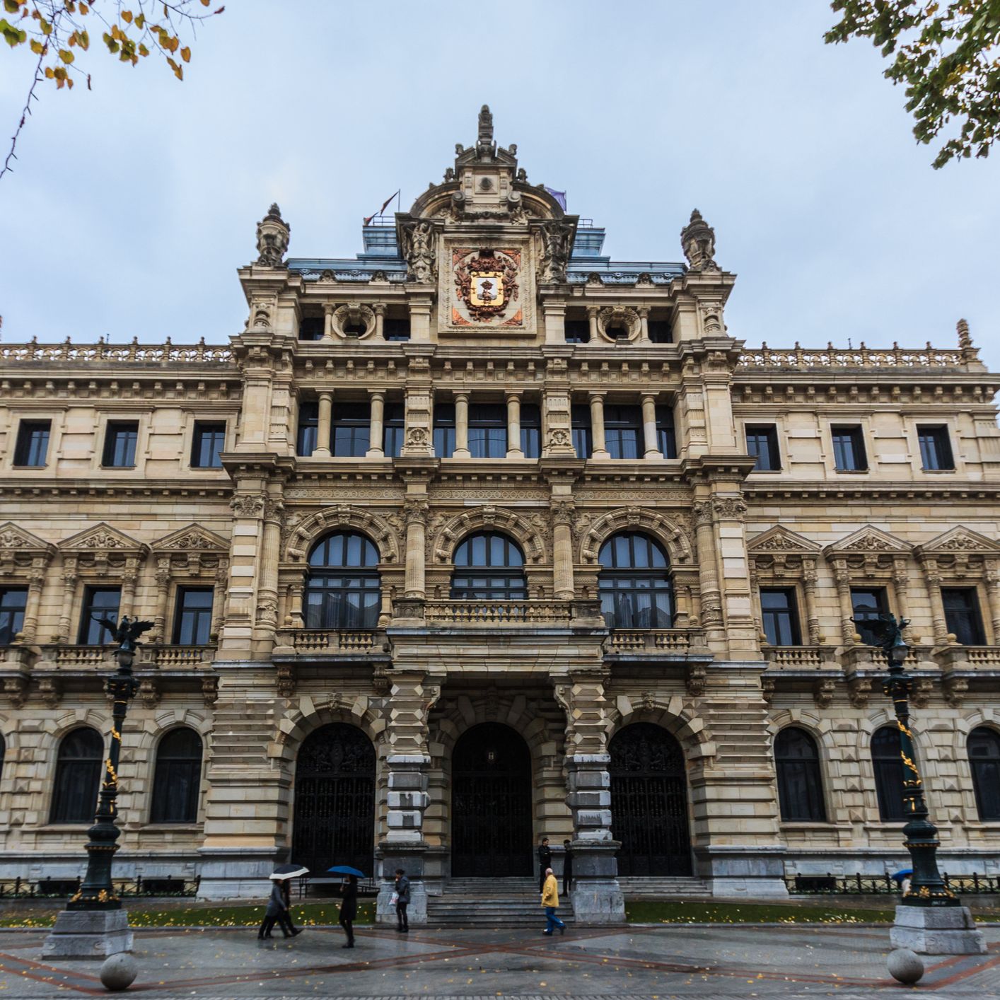 Reportajes Emisoras - Bilbao - Historia del Palacio Foral - 02/10/25