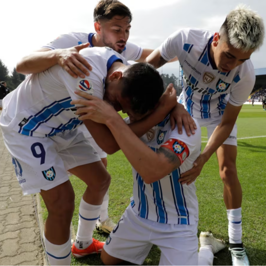 Tablero deportivo – Latinoamérica F.C.: “La historia del Huachipato”