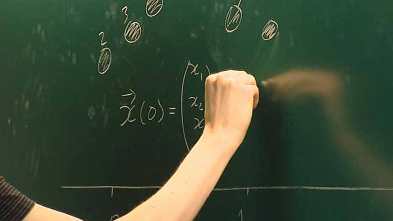 Episodio 2 (y II)  Breve explicación de la unificación de 