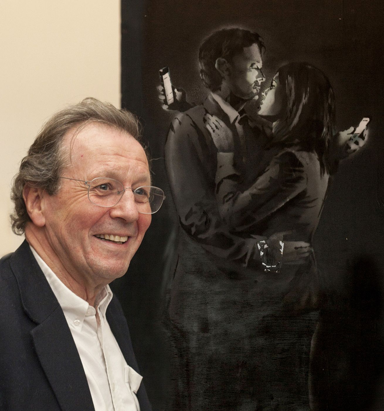 El grafiti "Los amantes del móvil" de Banksy