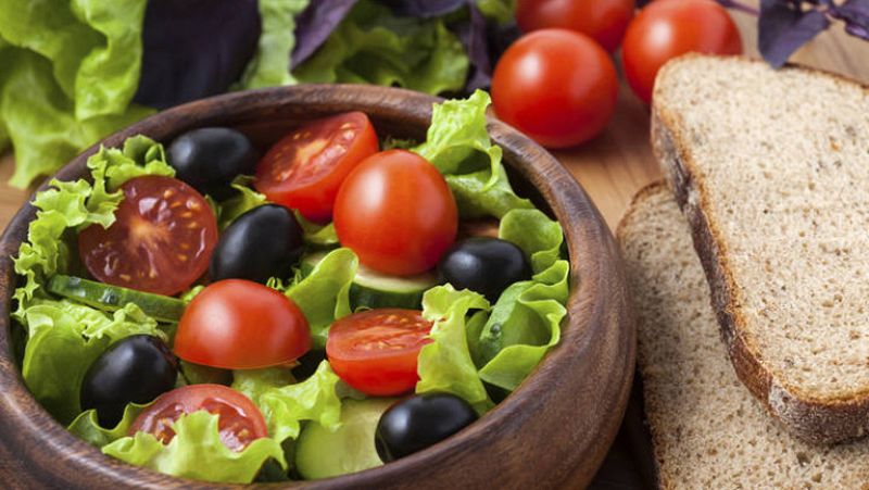 La dieta mediterránea reduce un 30% el riesgo de cáncer de mama, según un estudio