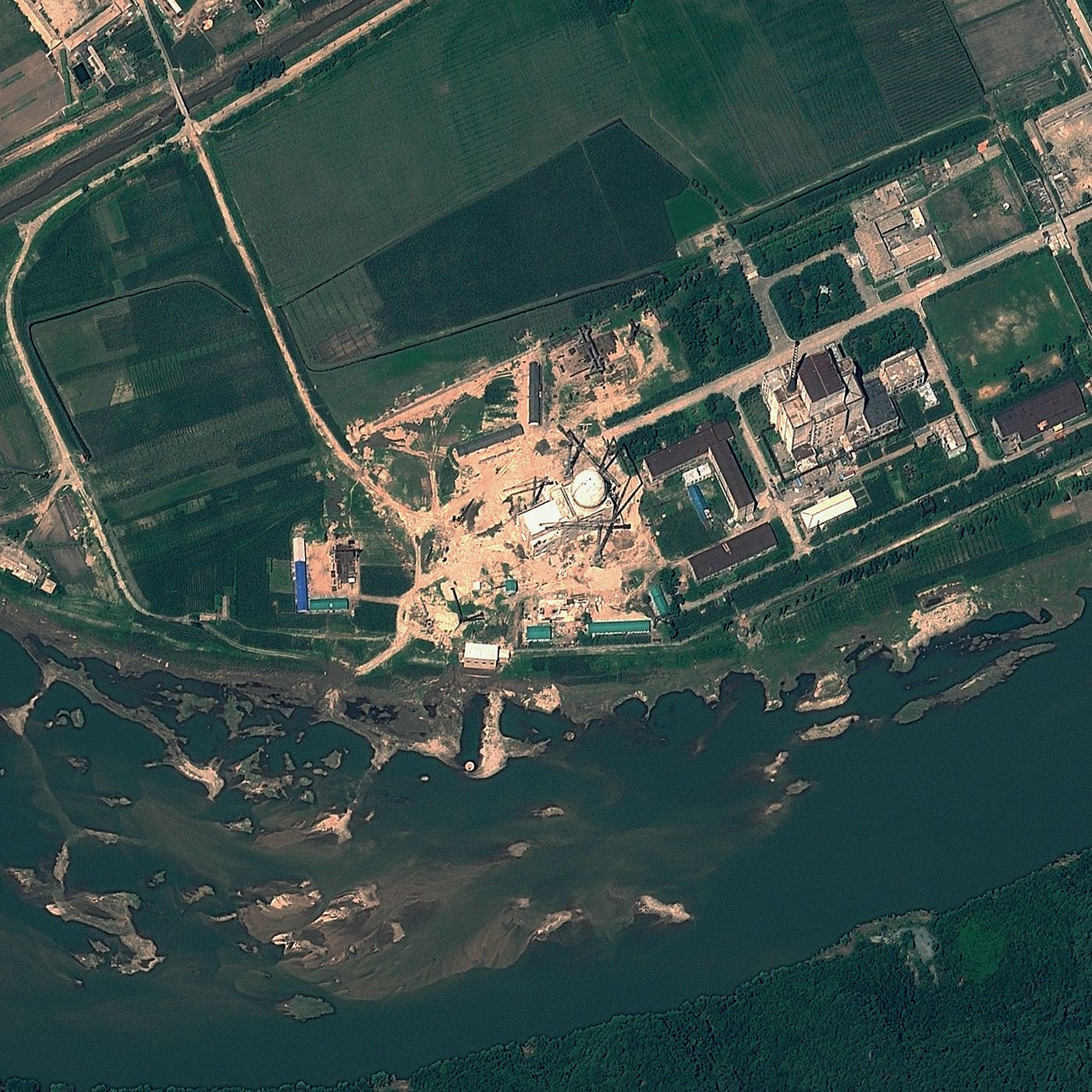 Imagen de satélite de agosto de 2012 de la central nuclear de Yongbyon