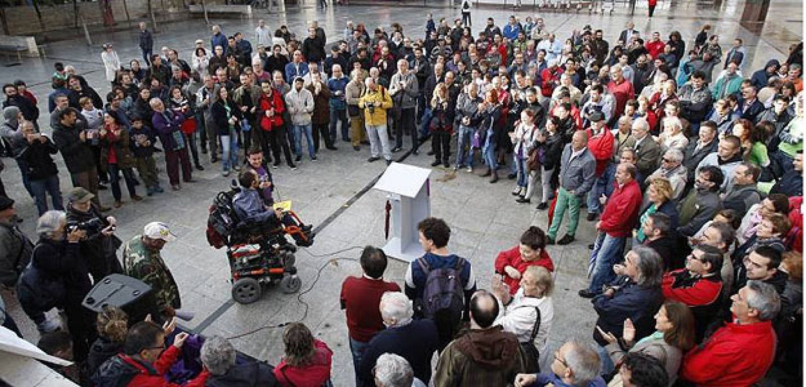 Una asamblea de Podemos en Zaragoza con la presencia del eurodiputado Pablo Echenique.