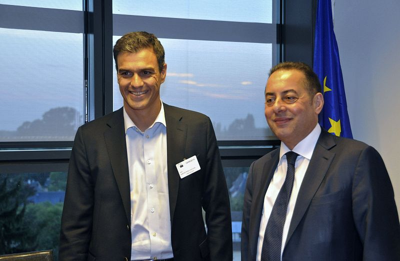 Sánchez pide más inversión en crecimiento y empleo ante el presidente de la Comisión Europea