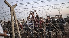 El avance del Estado Islámico hasta la frontera turca desplaza a 100.000 kurdos sirios en 48 horas