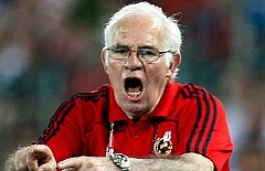 El Fenerbahçe confirma el fichaje de Luis Aragonés